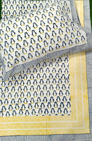 aenak-the-penguin-handblock-premium-cotton-kids-bedsheet-set