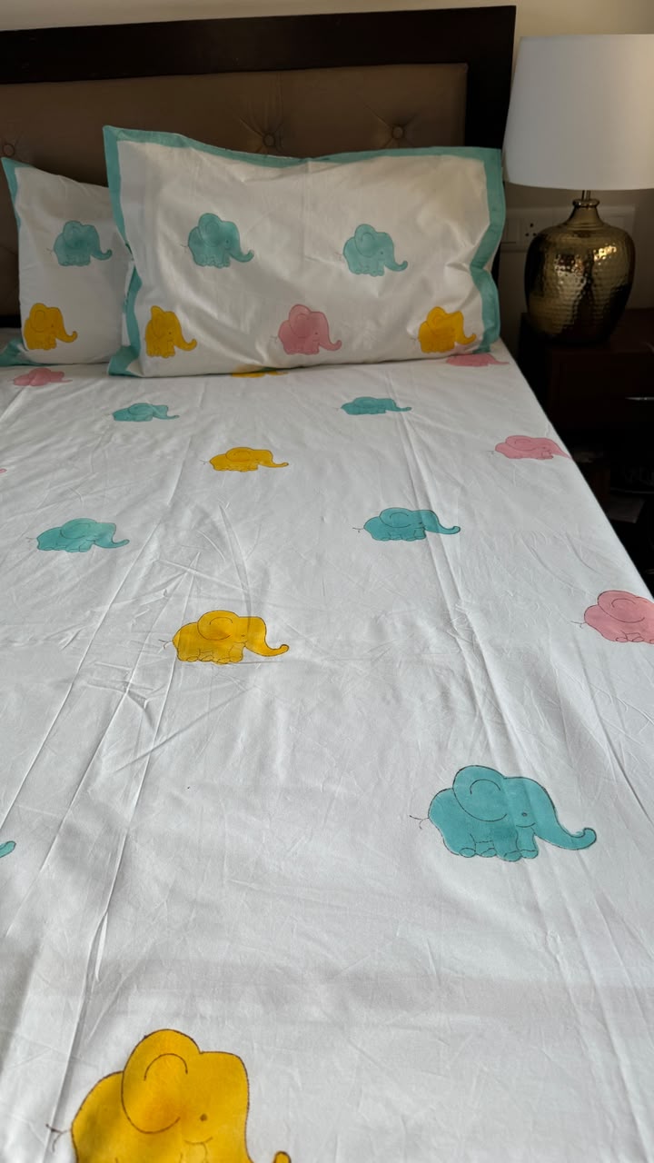 aenak-pink-yellow-elephant-handblock-premium-cotton-bedsheet-set