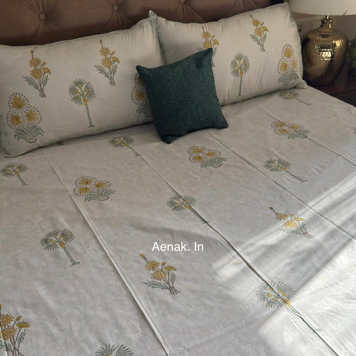 aenak-yellow-blossom-handblock-bedsheet-quilt-combo-set