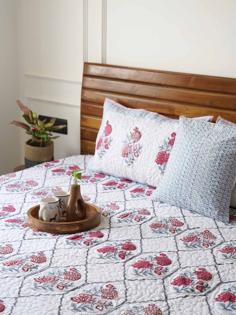 local-kala-gul-mehandi-quilted-and-reversible-hand-block-bedcover