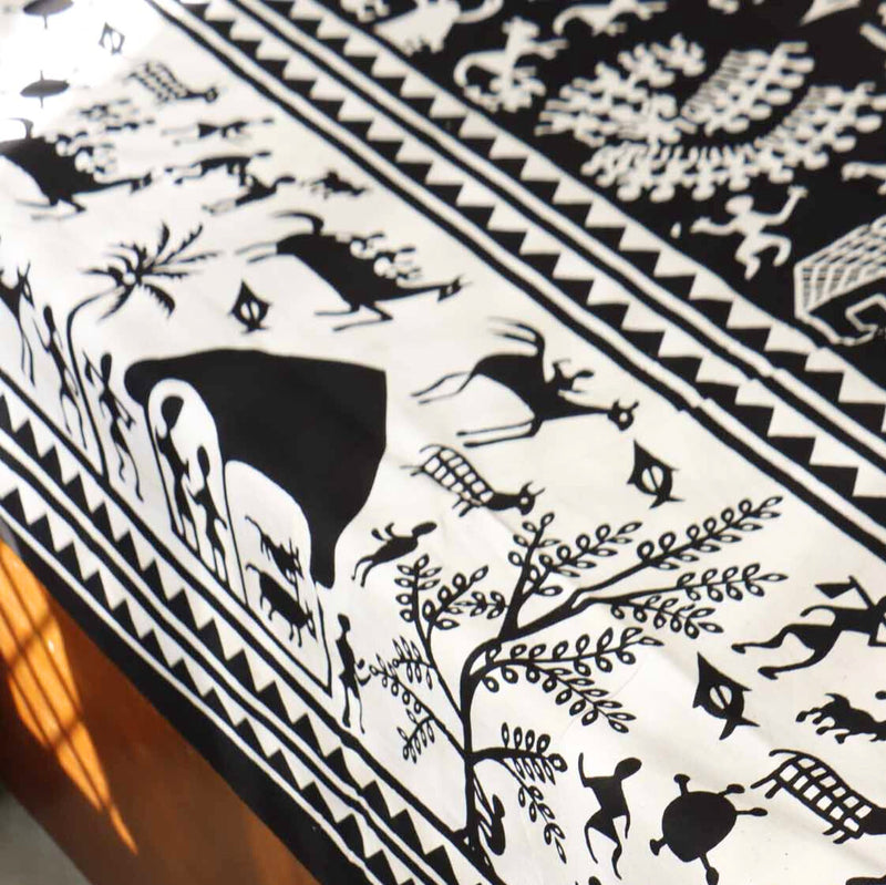 local-kala-black-and-white-village-flat-i-fitted-bedsheet-90x108-inches