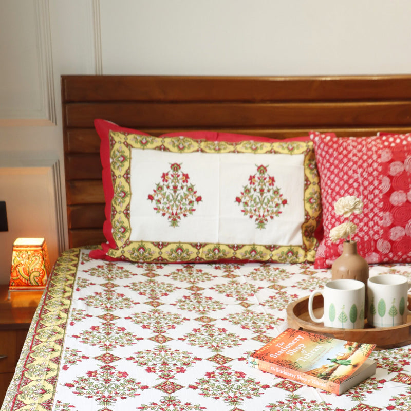 local-kala-ek-sau-aath-flat-i-fitted-bedsheet-108x108-inches