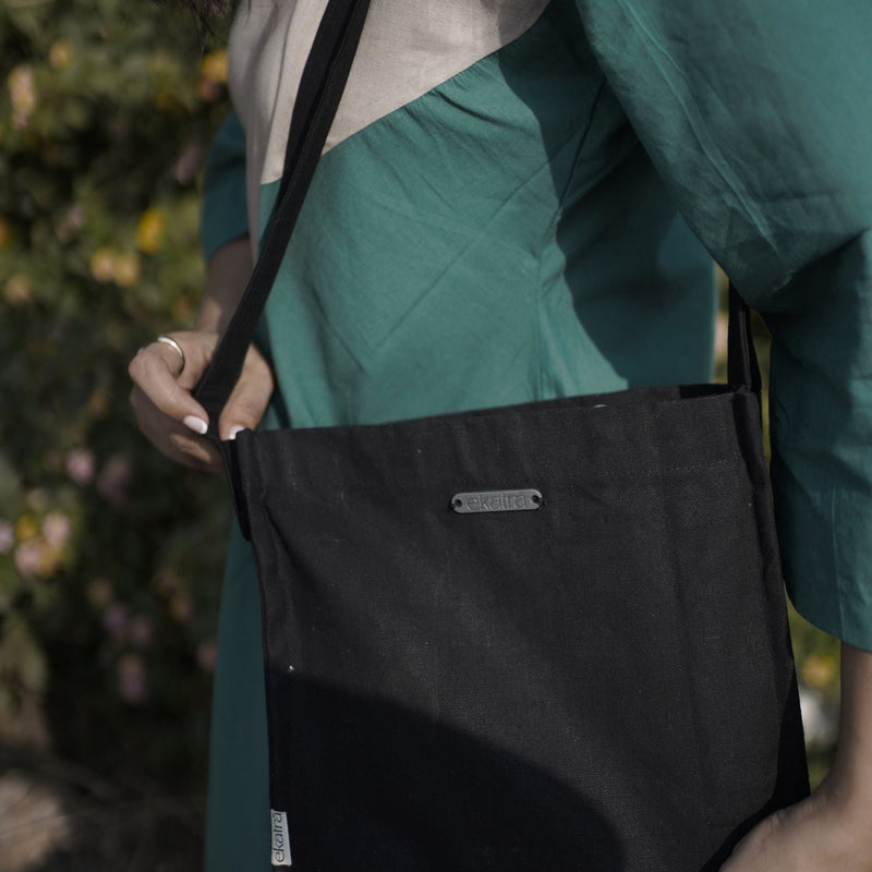 ekatrahandmade-boxy-sling-woven-cotton
