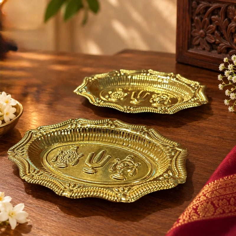zishta-brass-shanku-chakra-plate-small-set-of-2