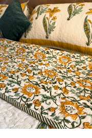 aenak-yellow-lily-handblock-reversible-quilted-bedcover-set