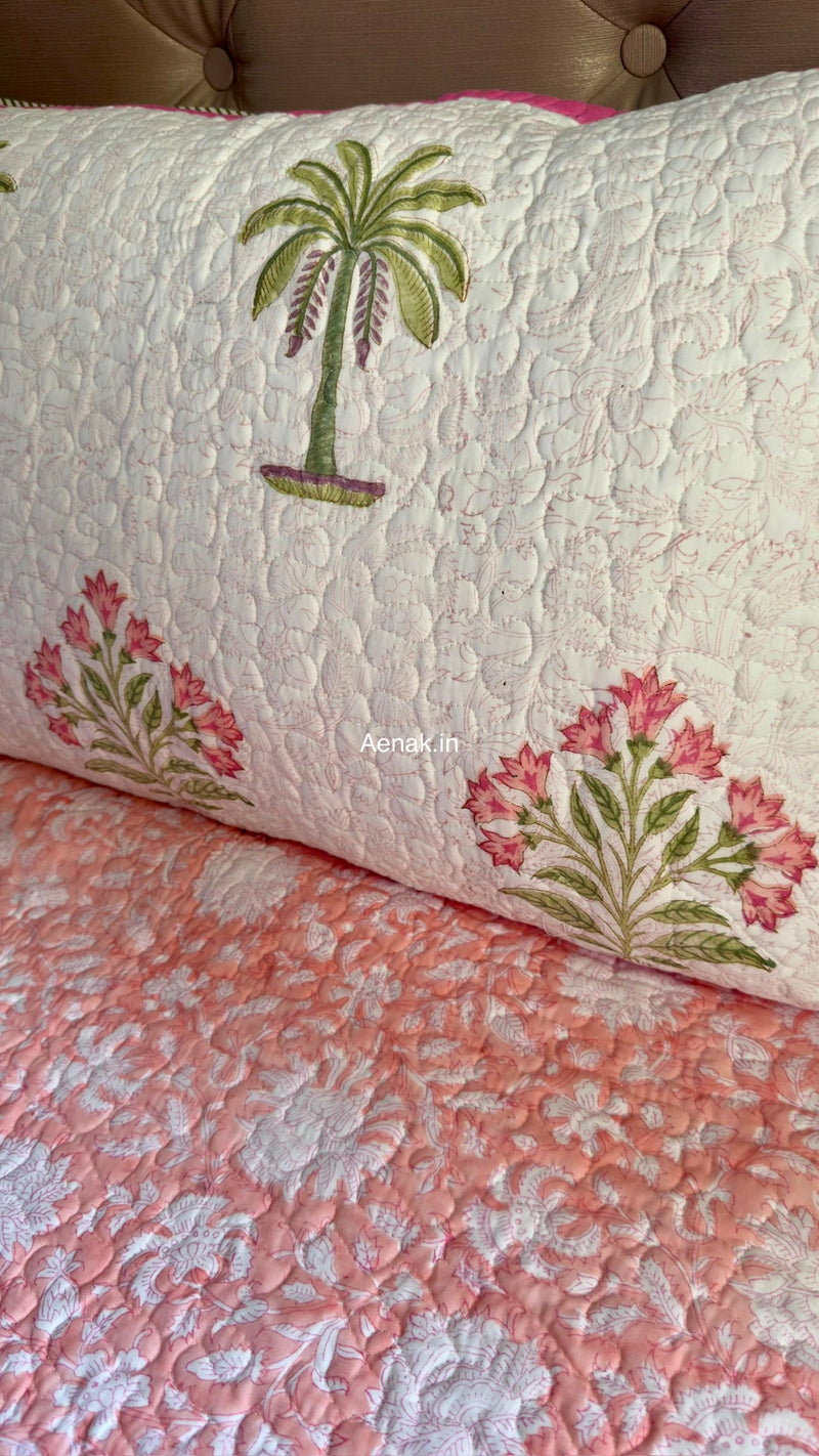 aenak-pink-royal-palm-handblock-printed-reversible-quilted-cotton-bedcover-105x108-set