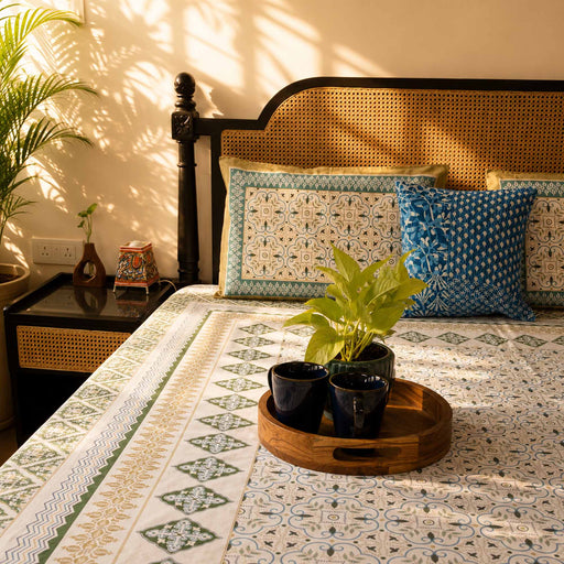 local-kala-b-08-white-flat-i-fitted-bedsheet-108x108-inches