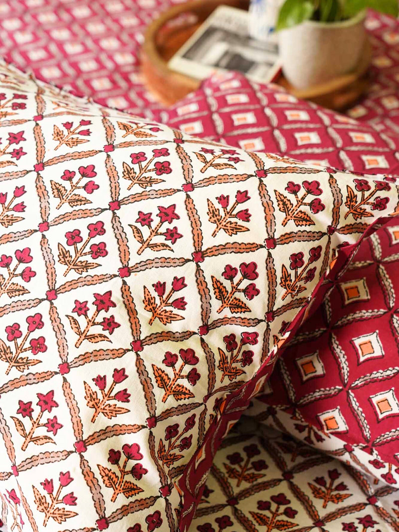 local-kala-bageecha-red-flat-i-fitted-bedsheet-108x108-inches