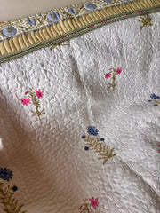aenak-pink-blue-floral-handblock-printed-reversible-quilted-cotton-bedcover-set-105x108