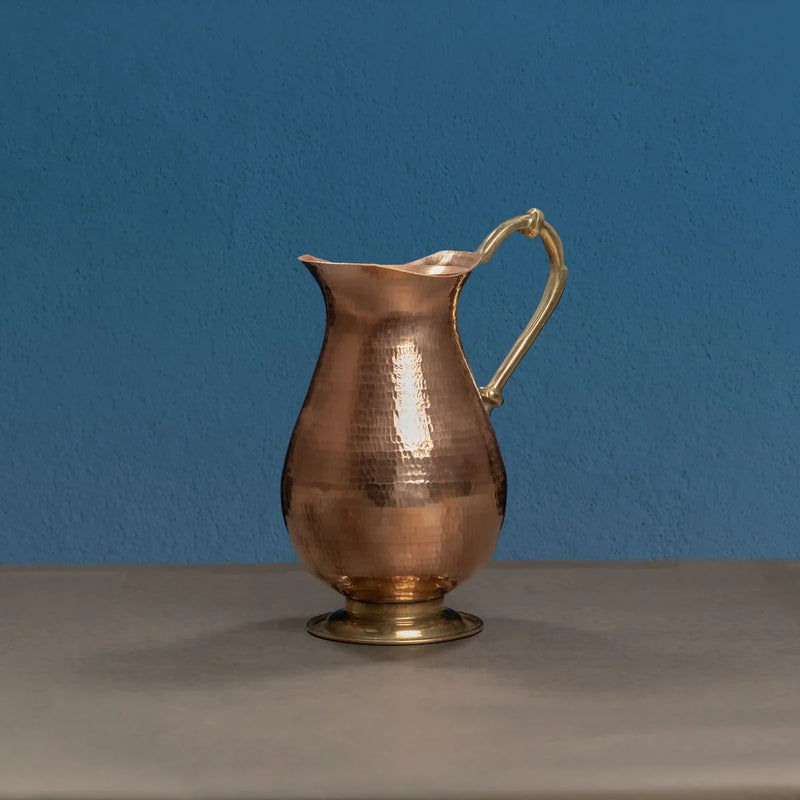 Copper Water Curved Jug: Traditional Design – Copper Water Jug