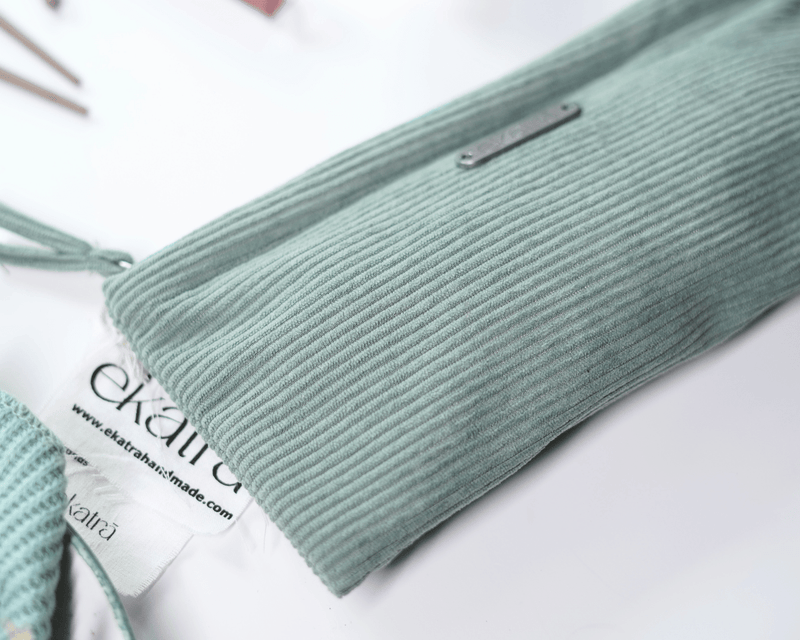ekatrahandmade-corduroy-small-pouch
