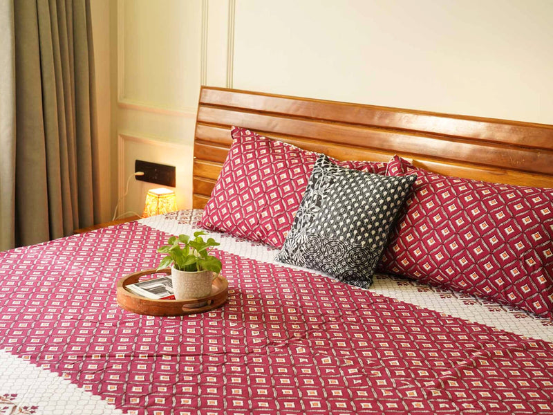 local-kala-bageecha-red-flat-i-fitted-bedsheet-108x108-inches