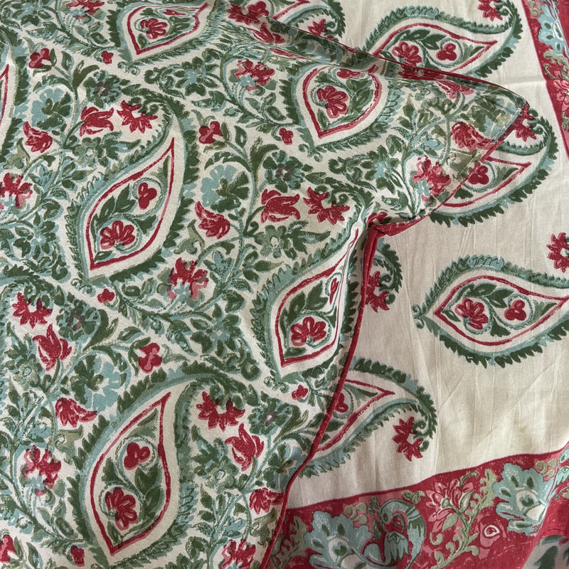 local-kala-b-11-flat-i-fitted-bedsheet-108x108-inches