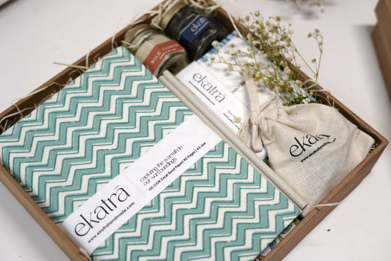 ekatrahandmade-thoughtful-hamper-green-chevron