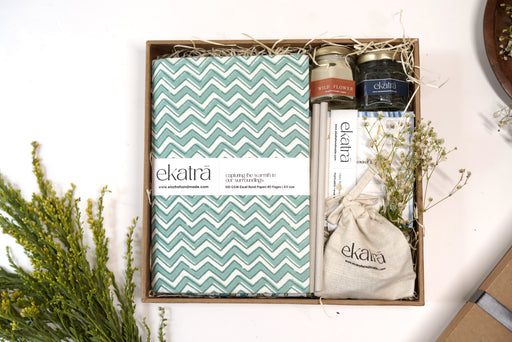 ekatrahandmade-thoughtful-hamper-green-chevron