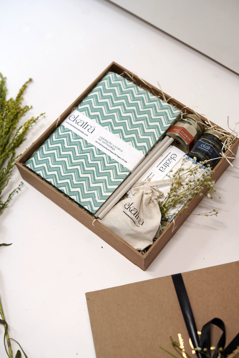 ekatrahandmade-thoughtful-hamper-green-chevron
