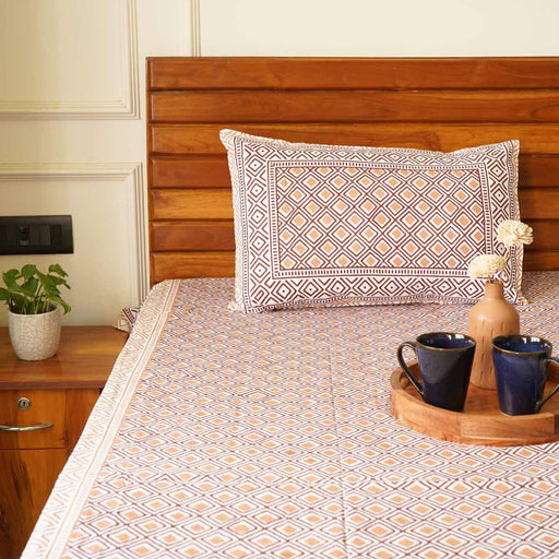 local-kala-rhombus-orange-flat-i-fitted-bedsheet-90x108-inches