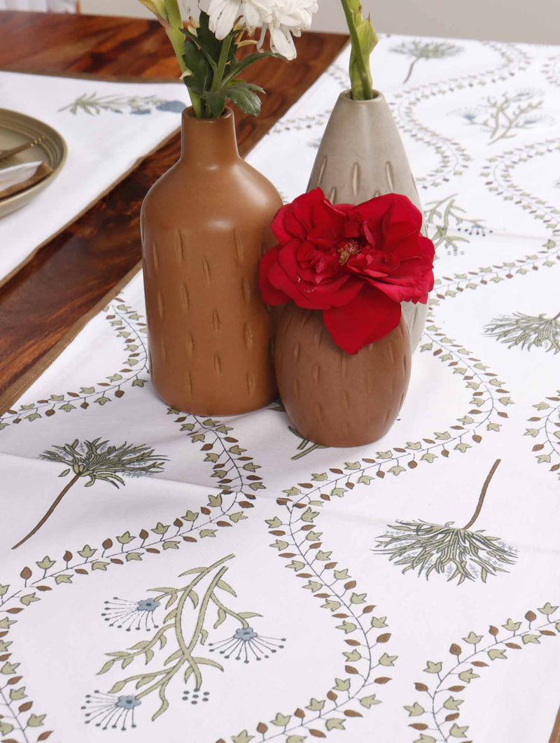 local-kala-set07-table-runner-table-mats-and-napkins