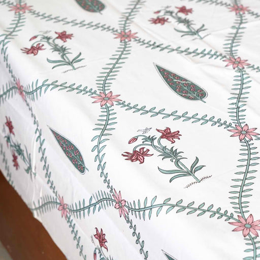 local-kala-lite-star-flat-i-fitted-bedsheet-108x108-inches