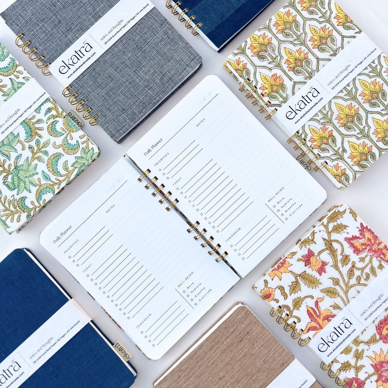 ekatrahandmade-handcrafted-daily-planner-a5-wire-bound-journal