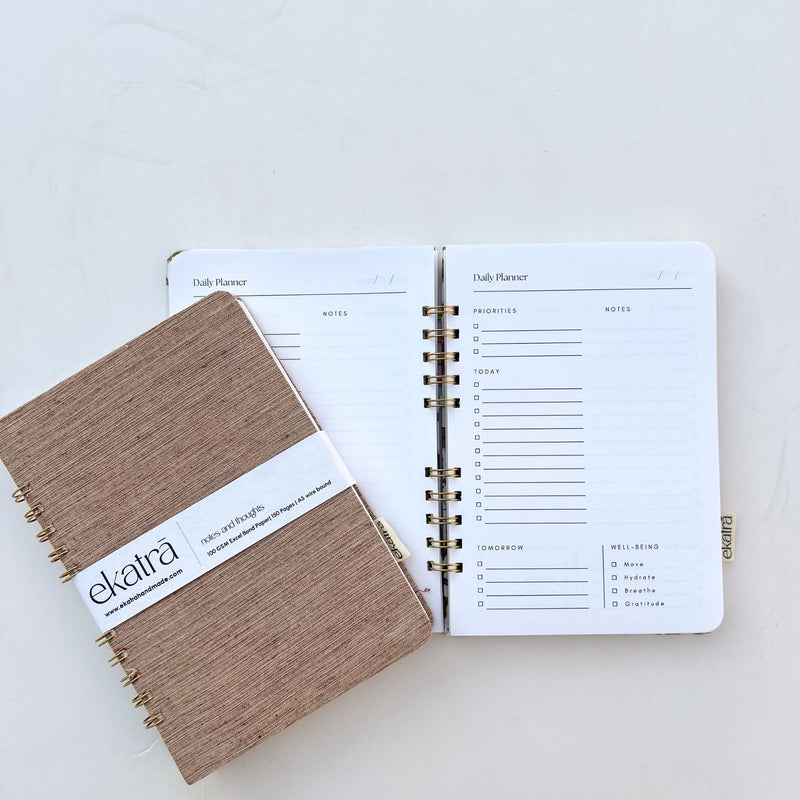 ekatrahandmade-handcrafted-daily-planner-a5-wire-bound-journal