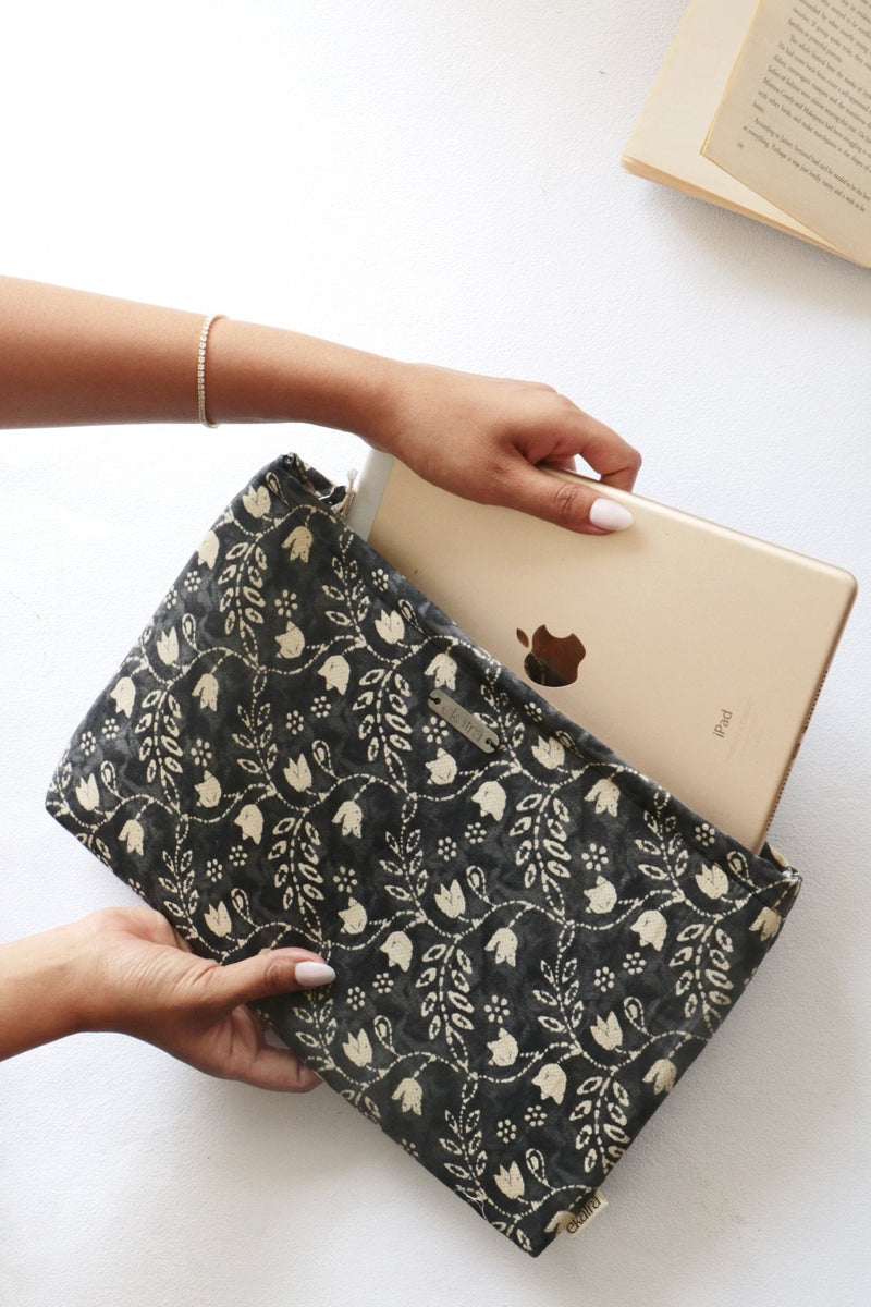 ekatrahandmade-i-pad-sleeve