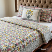aenak-pink-yellow-lotus-handblock-bedsheet-quilted-bedcover-combo-set