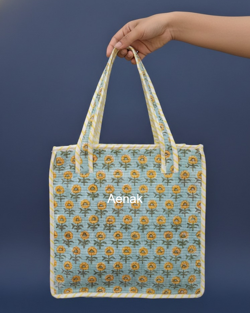 aenak-petal-soft-handblock-lunch-bag-copy