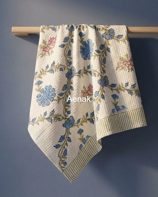 aenak-red-rose-dahlia-handblock-waffle-cotton-towel-copy