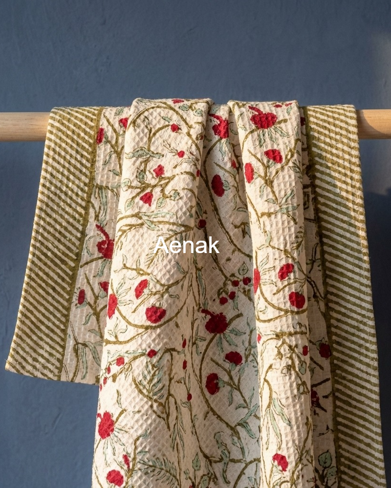 aenak-green-dahlia-handblock-waffle-cotton-towel-copy