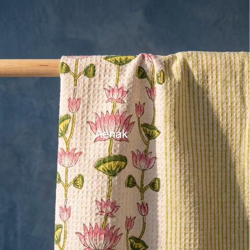 aenak-light-green-jaal-handblock-waffle-cotton-towel-copy