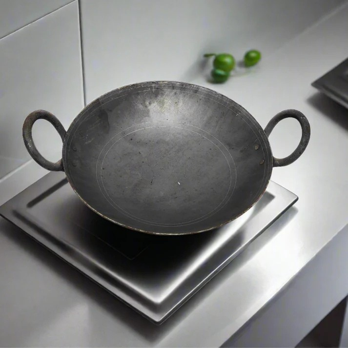 Traditional Black Iron Wok/Kadhai with – Cooking Wok