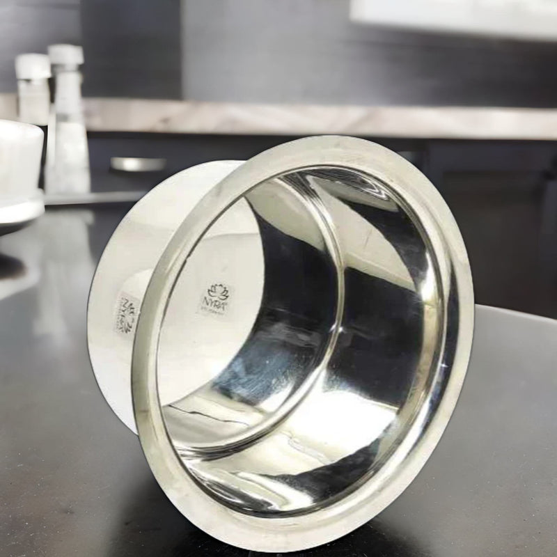 Induction Compatible Stainless Steel Boiling Vessel with Lid – Kitchen Utensil