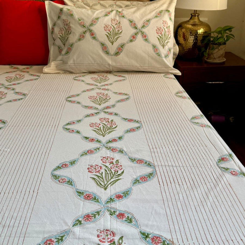aenak-red-periwinkle-handblock-printed-premium-cotton-set-bedsheet