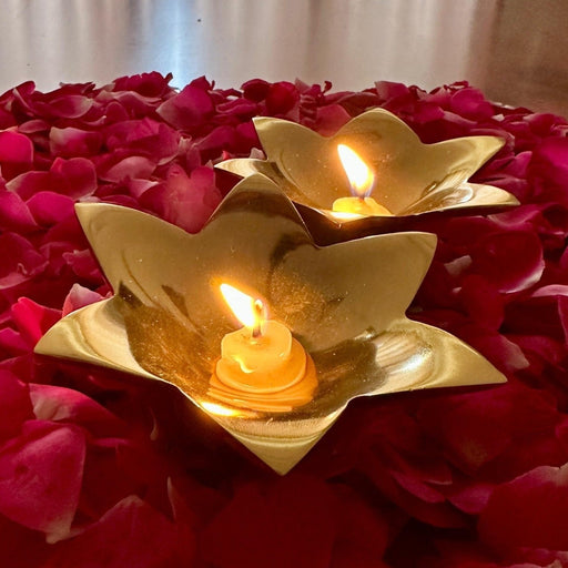 Nurture India Small Floral Diya 2-Piece Set