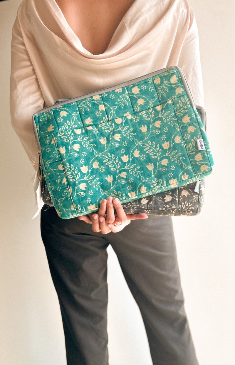 ekatrahandmade-cotton-laptop-sleeve-cover-blue-abstract