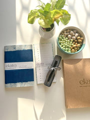 ekatrahandmade-sustainable-productivity-gift-hamper-by-ekatra-indigo-stripes