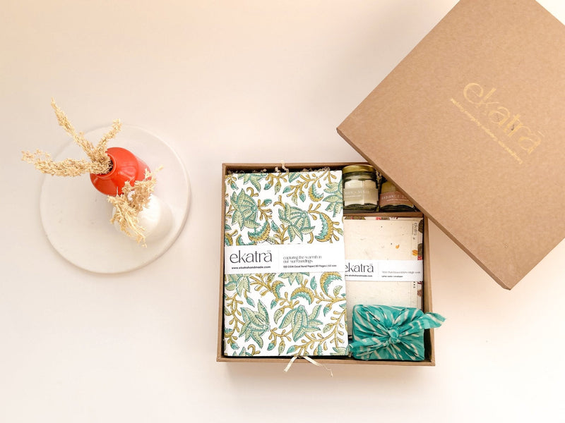 ekatrahandmade-indigo-stripes-wellness-hamper