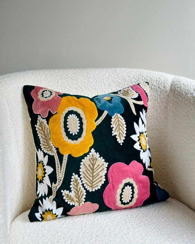 nurture-india-applique-velvet-cushion-cover